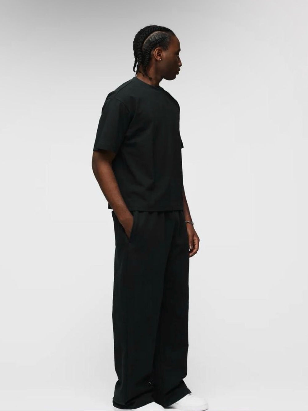Men's Black Short Sleeve Crew Tee